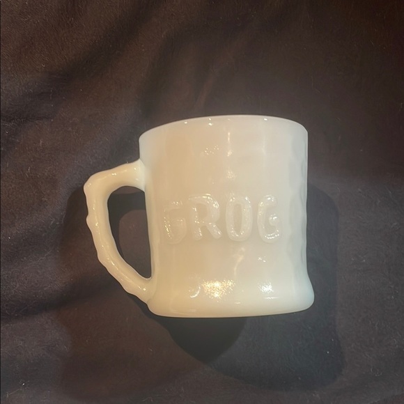 BC Comics Other - Vintage 1970’s Fire King Grog White Milk Glass Mug EC
